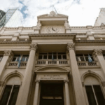 Desde enero las bandas de flotación del dólar se actualizarán por inflación