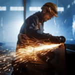 La industria volvió a caer en junio y cerró el semestre en rojo