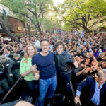 Milei en campaña: realizó una caravana en Mendoza junto a Petri y Karina Milei