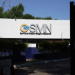 El Gobierno flexibilizó la información climática para vuelos en medio del conflicto con el SMN