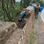 Perdió el control del vehículo y cayó a un barranco en Ruta 56
