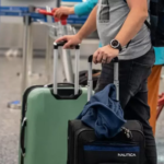 Los viajes al exterior cayeron 22% en junio, la mayor baja desde la pandemia