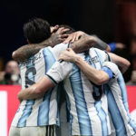 Argentina dio vuelta un partido imposible y sigue soñando con la cuarta estrella