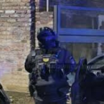 Chocaron, se pelearon frente a la policía y terminaron preso